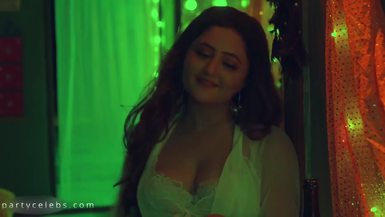 Rashmi Desai Sexy in Ratri Ke Yatri Season 2 Episode 3 (2022) – Exclusive Scenes & Photos