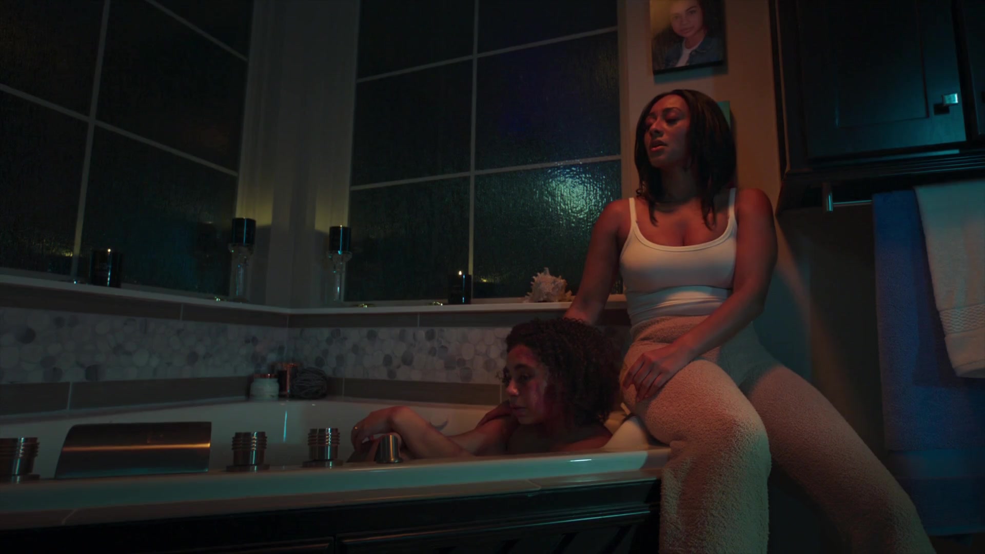 Keri Hilson Nude Scene in “For the Love of Money” (2021) – Photos, Video & Info