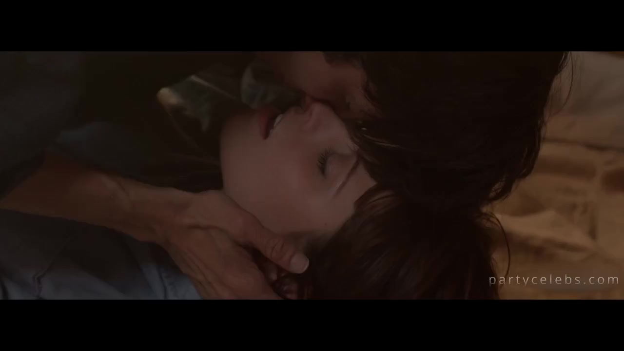 Christine Donlon Sex Scene in Shot in the Dark (2021) – Full HD Clip & Review