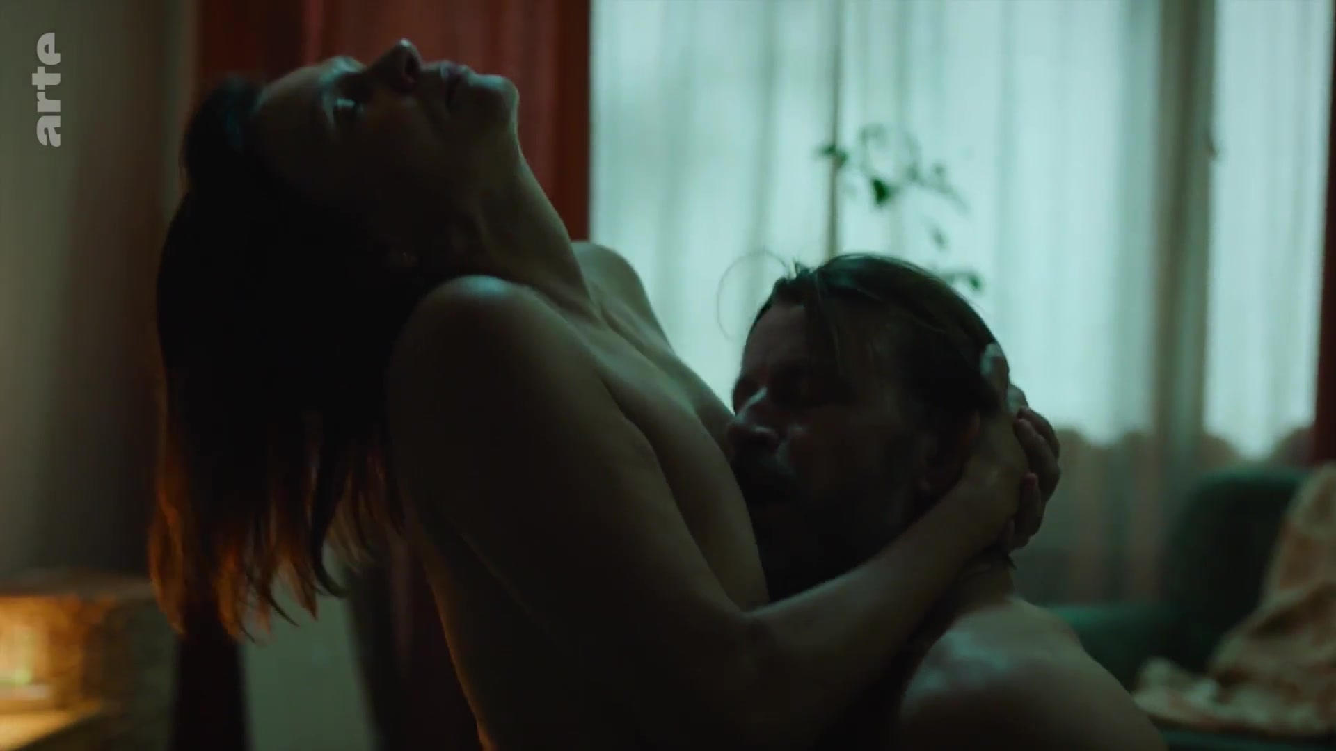 Mari Rantasila Nude Scene in Helsinki-syndrooma S01E01 (2022) – Exclusive Photos & Video