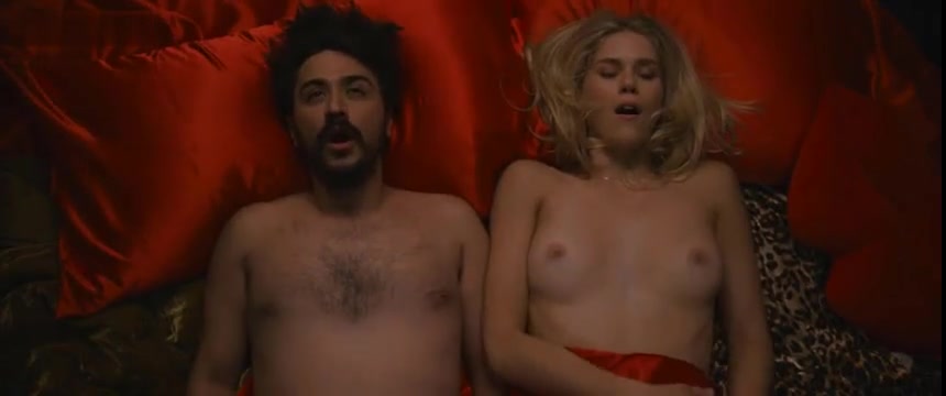 Ellyn Jameson Nude Scene in “Aspirational Slut” (2022) – Exclusive Photos & Video