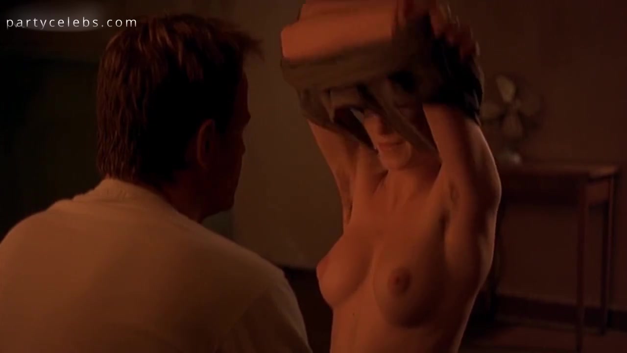 Stefania Rocca Nude Scene in Nirvana (1997) – Exclusive Photos & Video Clips