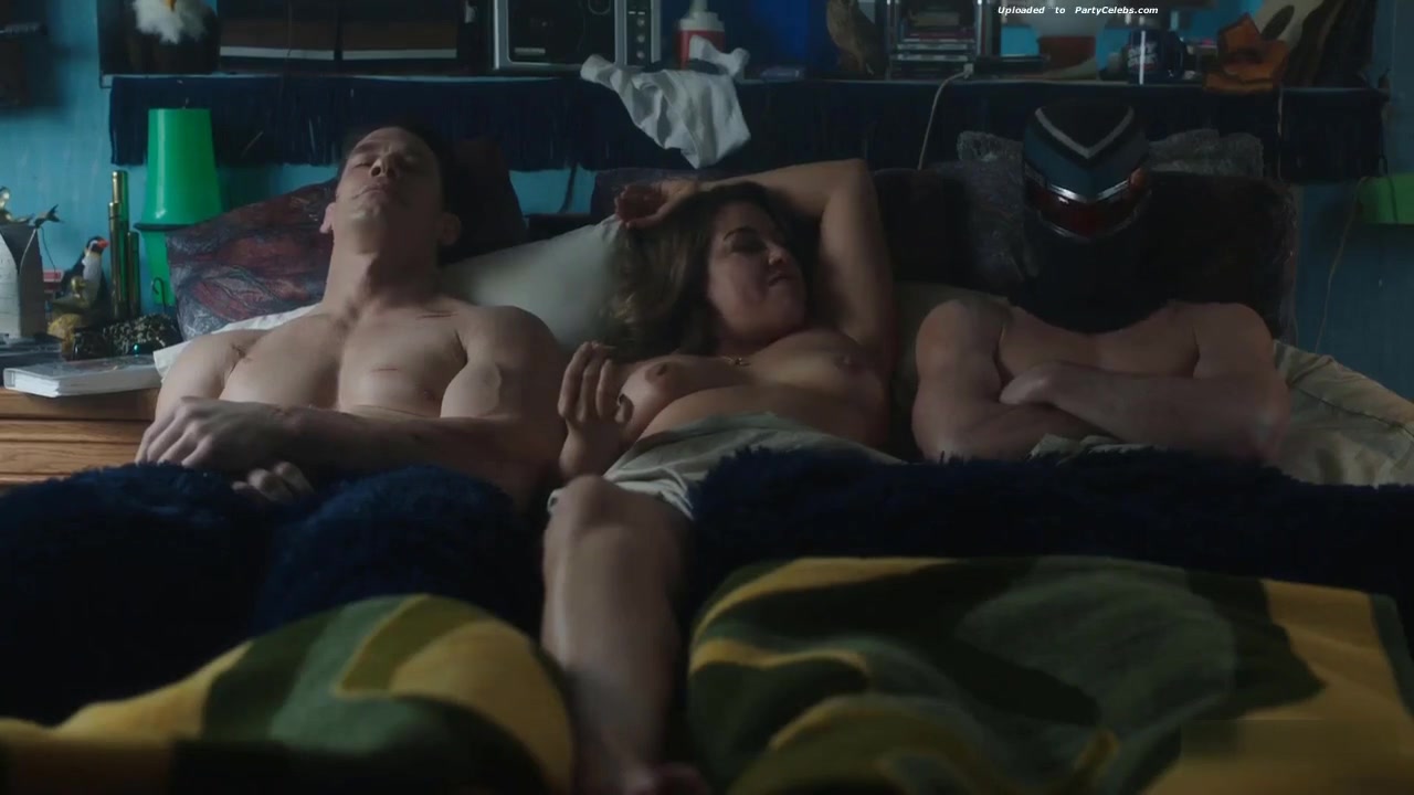 Jennifer Holland Nude Scene in Peacemaker S01E02 (2022) Featuring Alison Araya – Exclusive HD Clips