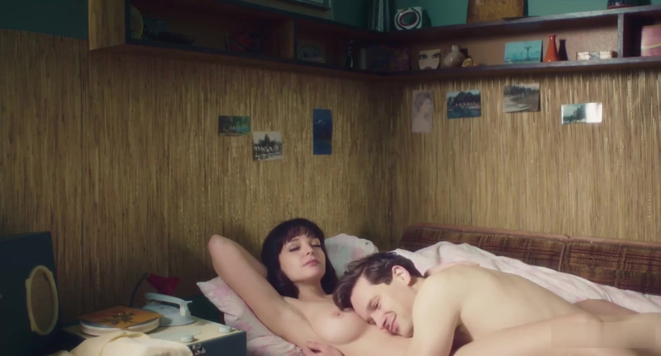 Maria Debska Nude Scenes in Autumn Girl (2021) – Exclusive Photos & Video