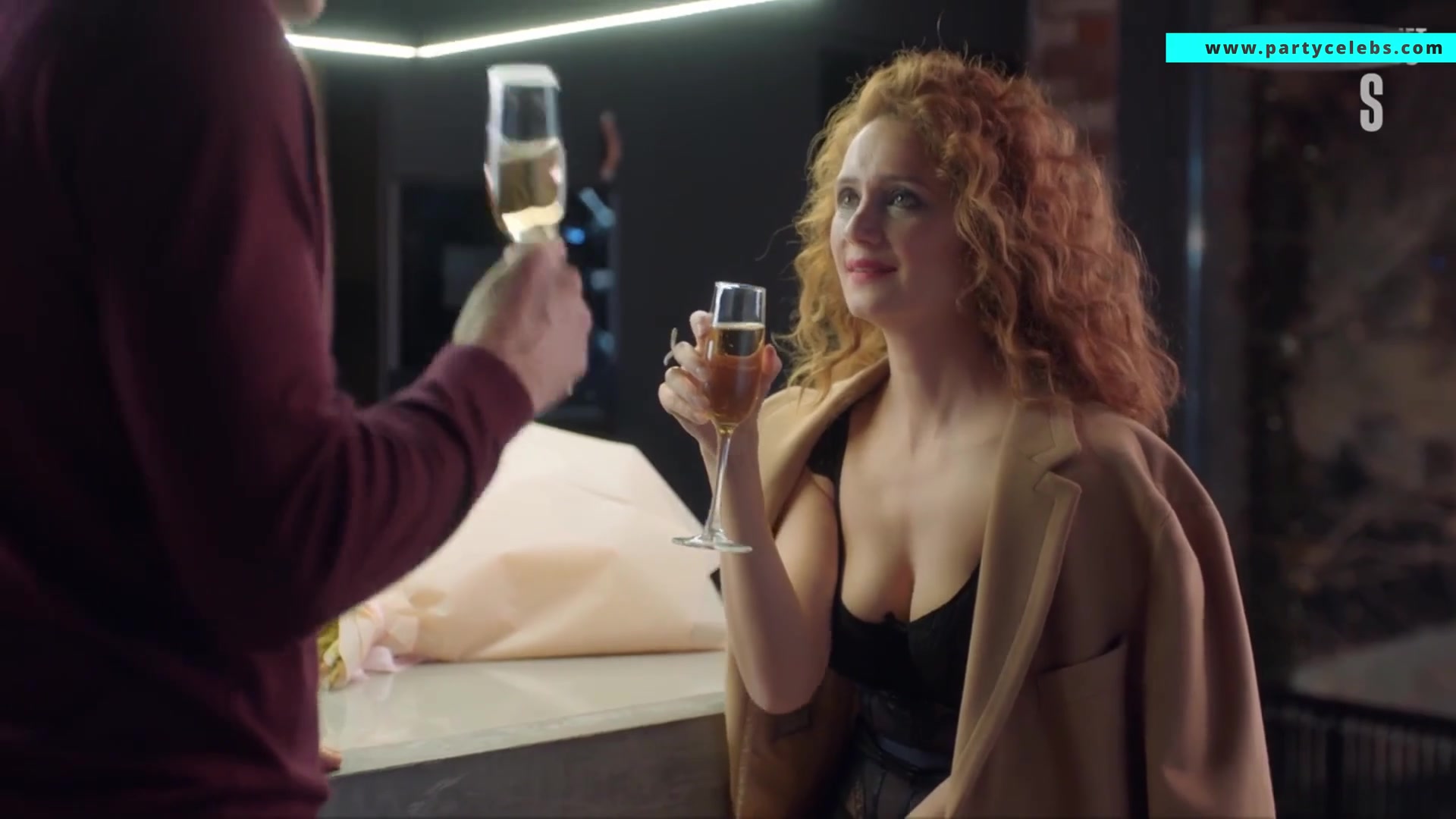 Viktoriya Isakova Sexy Scene in Nina S01E10 (2022) – Exclusive Clips & Photos