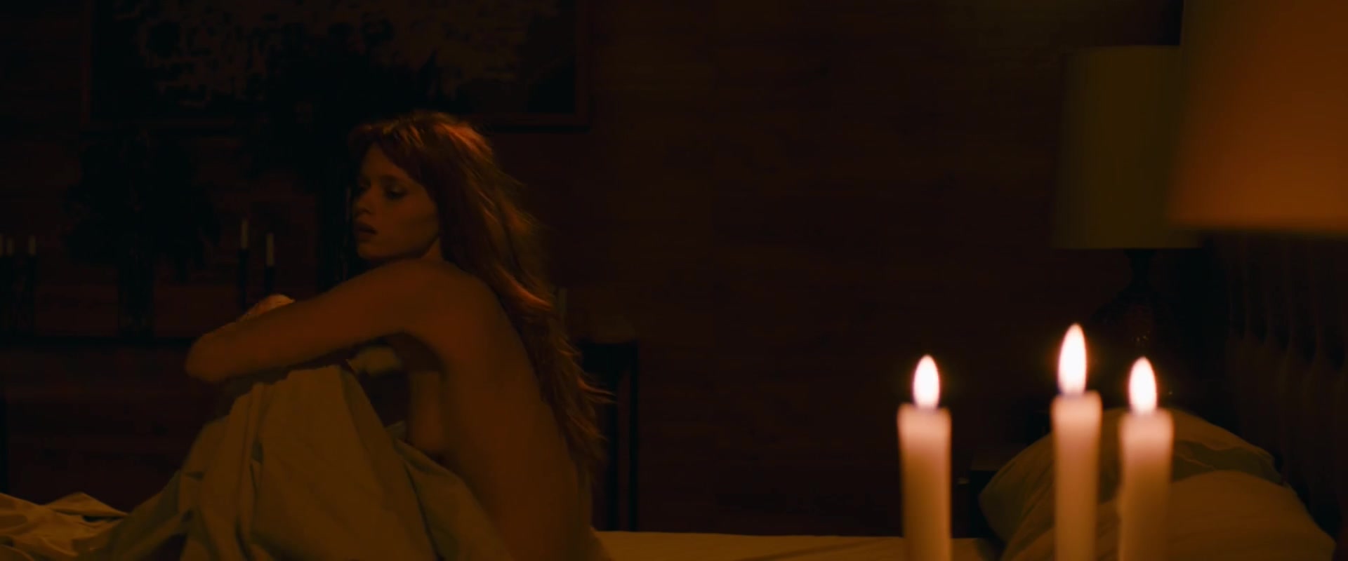 Abbey Lee Nude Scenes in Elizabeth Harvest (2018) Featuring Carla Gugino – HD Movie Moments