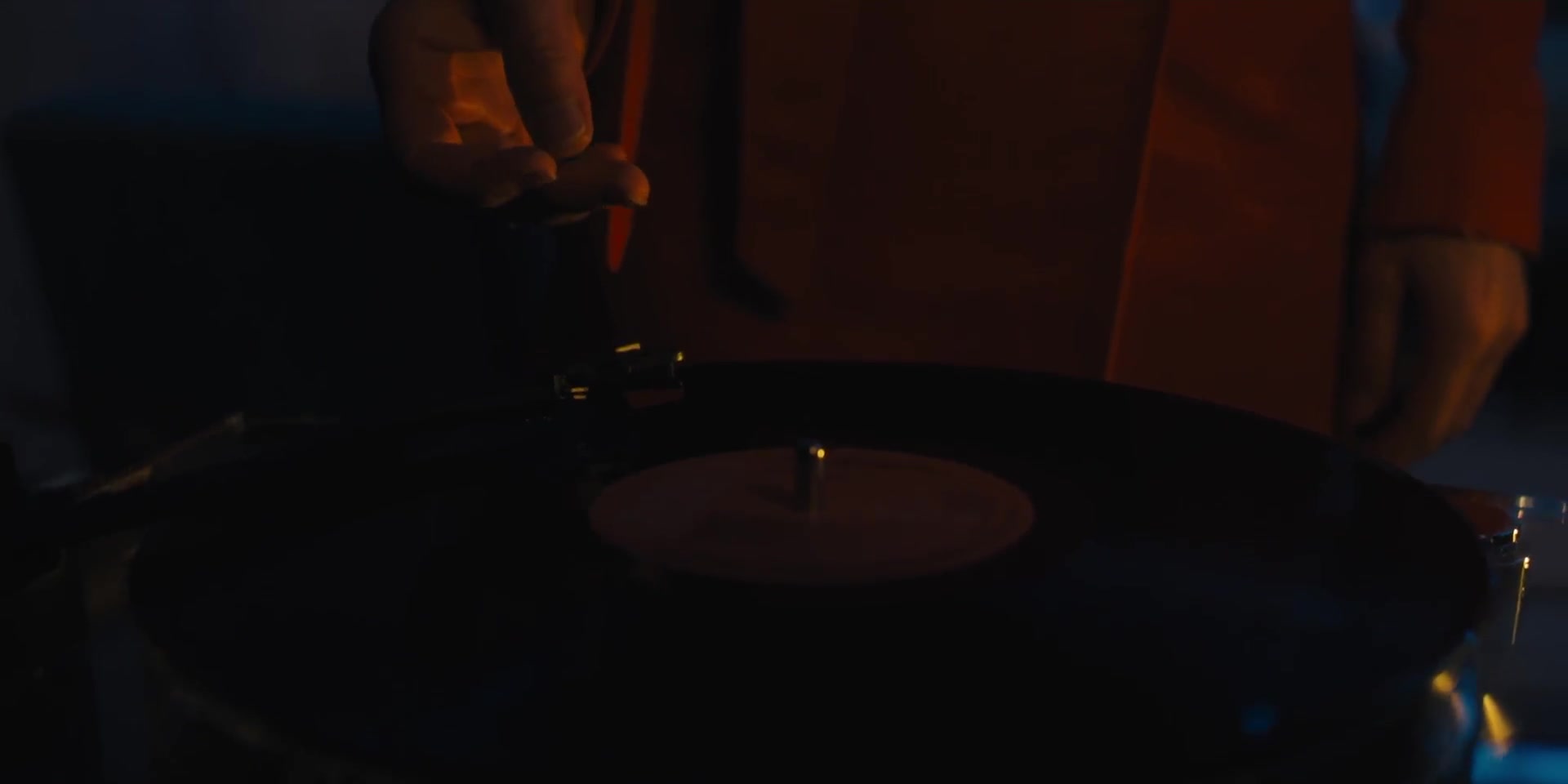 Carla Gugino Nude Scene in Jett S01E05 (2019) – Celebrity Sex Scene Video