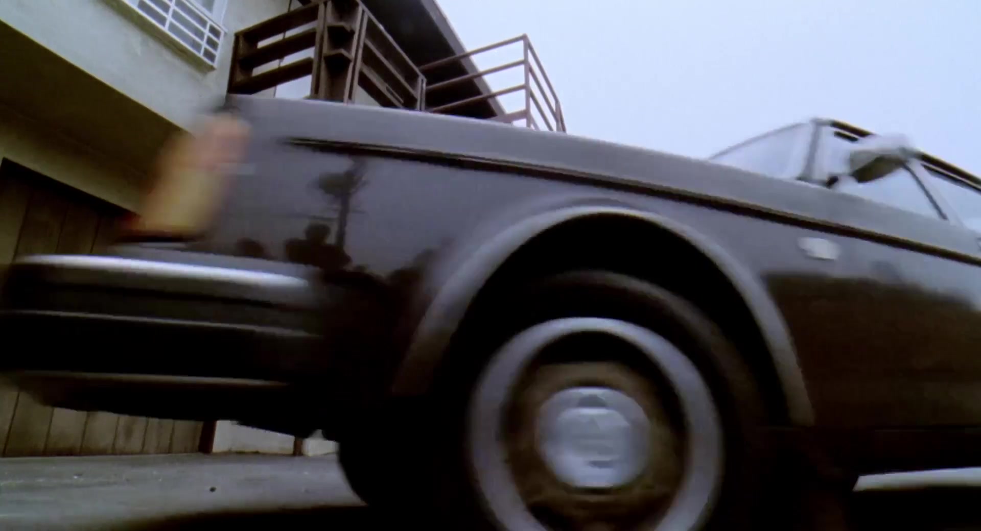 Chloe Hunter & Brittany Murphy Nude Scenes in Spun (2002) – Uncensored Actress Clips & Sex Scene Highlights