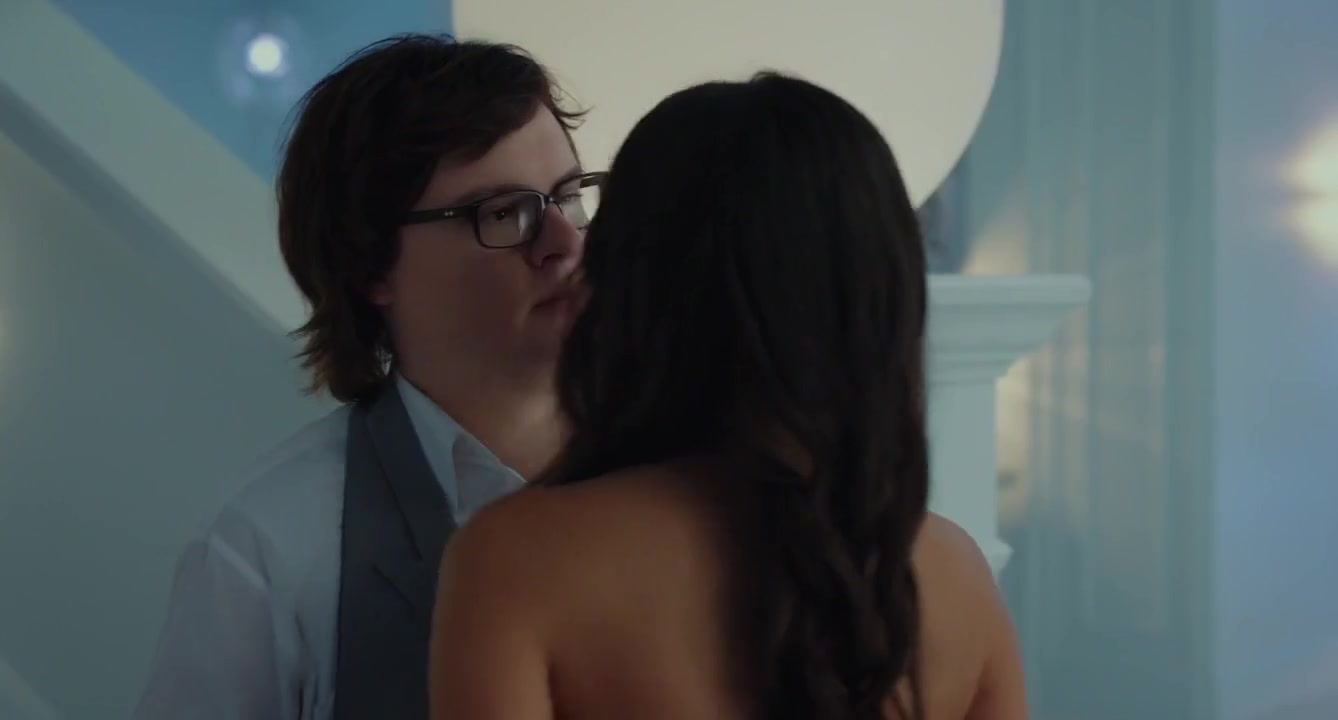 Bianca Haase & Christine Bently Nude Scenes – Hot Tub Time Machine 2 (2015) Celebrity Sex Scenes