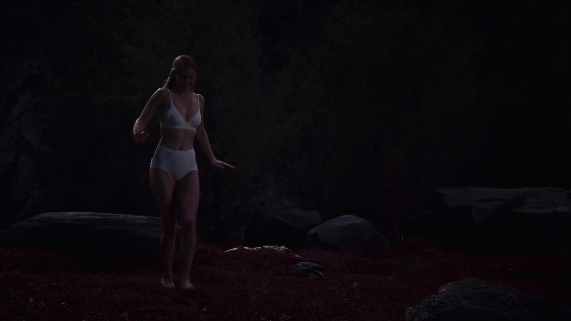 Virginia Gardner Nude Scene in Dolly Parton’s Heartstrings S01E06 (2019) – Exclusive Photos & Clips