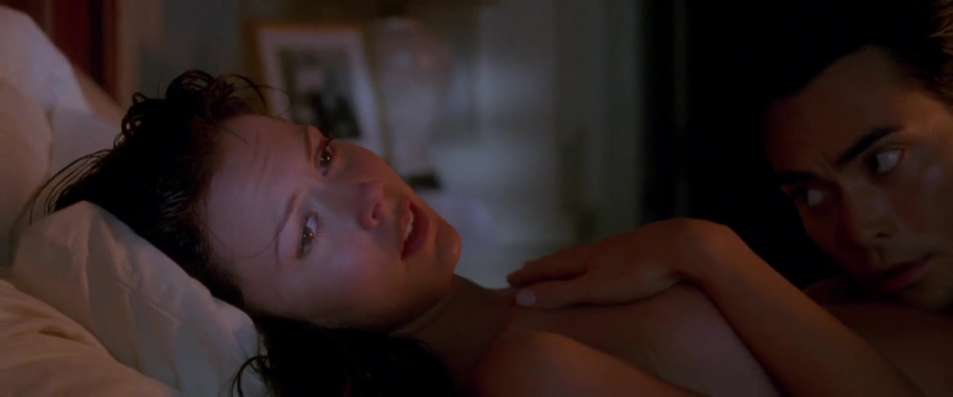 Julie Condra Nude Scenes in Crying Freeman (1995) Featuring Yoko Shimada – Movie Highlights & Info