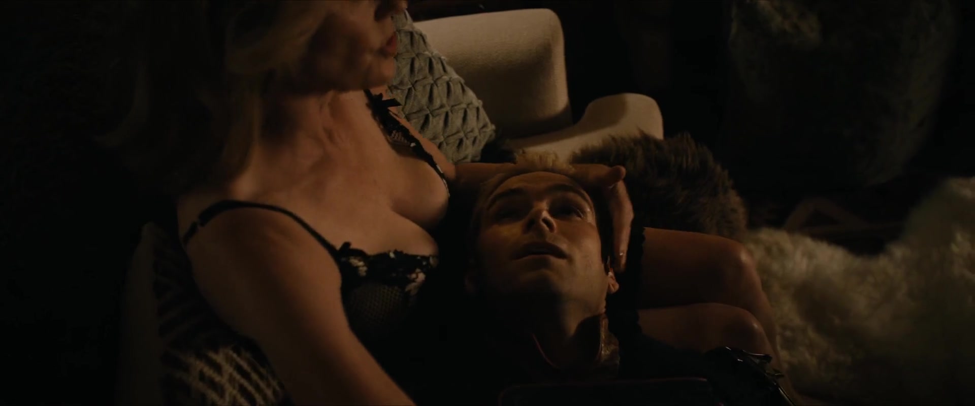 Jordana Lajoie Nude Scene in The Boys S02E04 (2020) with Elisabeth Shue – Exclusive HD Screenshots