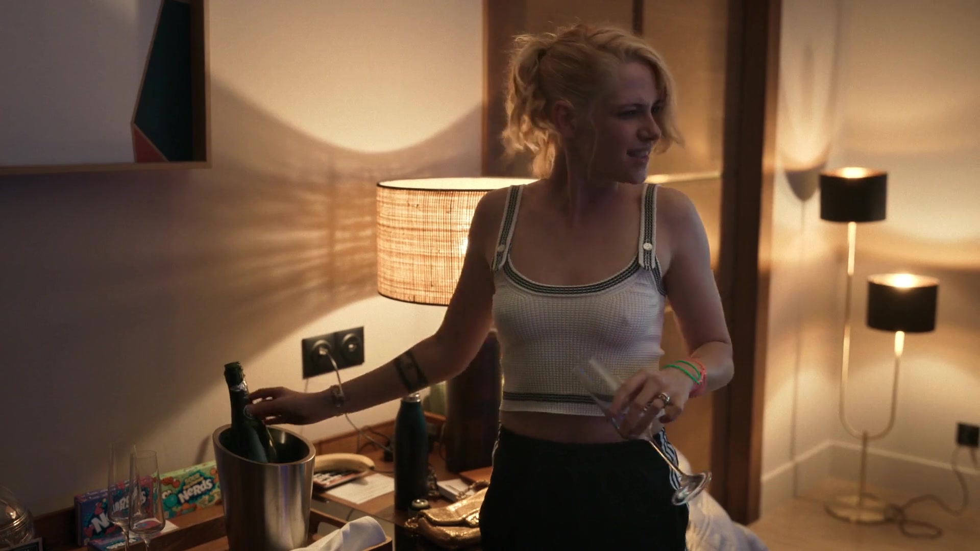 Kristen Stewart Nude Scene in Irma Vep S01E08 (2022) – Exclusive Photos & Clips