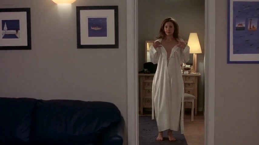 Alex Kingston & Holly Davidson Nude Scenes in Essex Boys (2000): Most Realistic Movie Sex Scenes