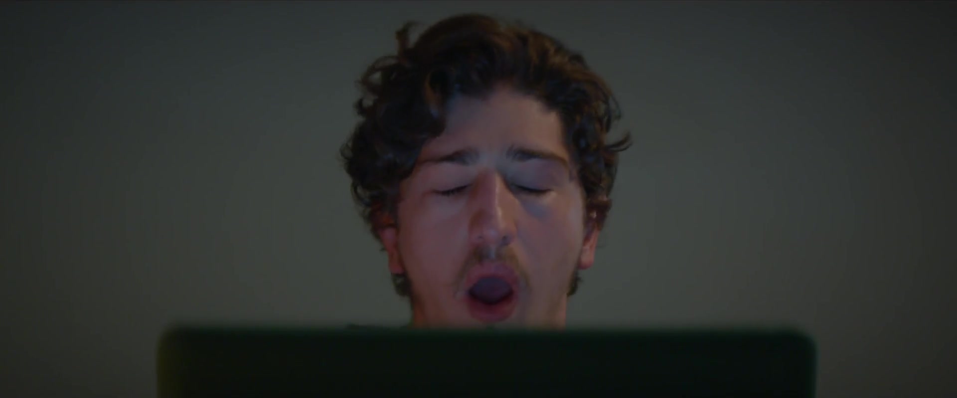 Bianca Comparato Nude Scenes in “Todas as Razoes para Esquecer” (2018) – Best Sexy Movie Moments