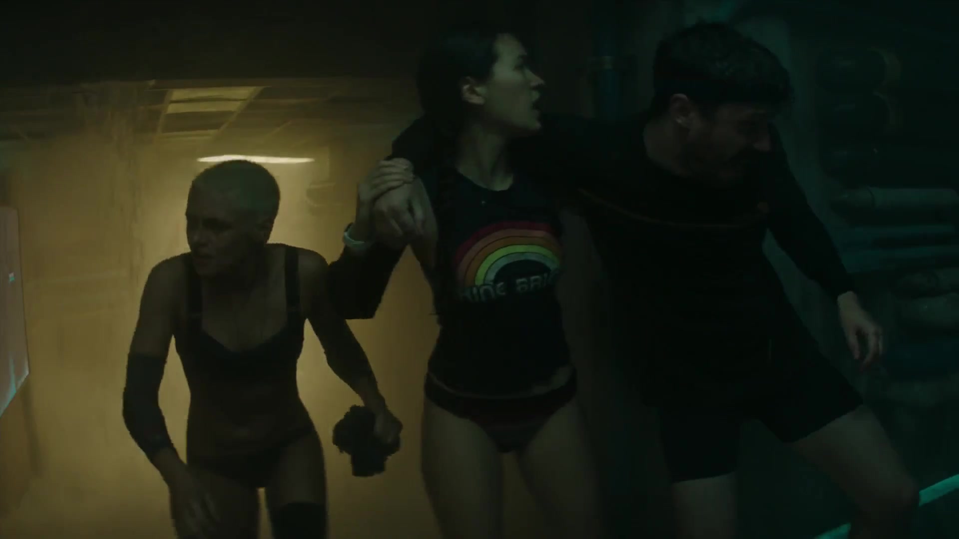 Jessica Henwick Nude Scene in Underwater (2020) with Kristen Stewart – Exclusive Photos & Clips