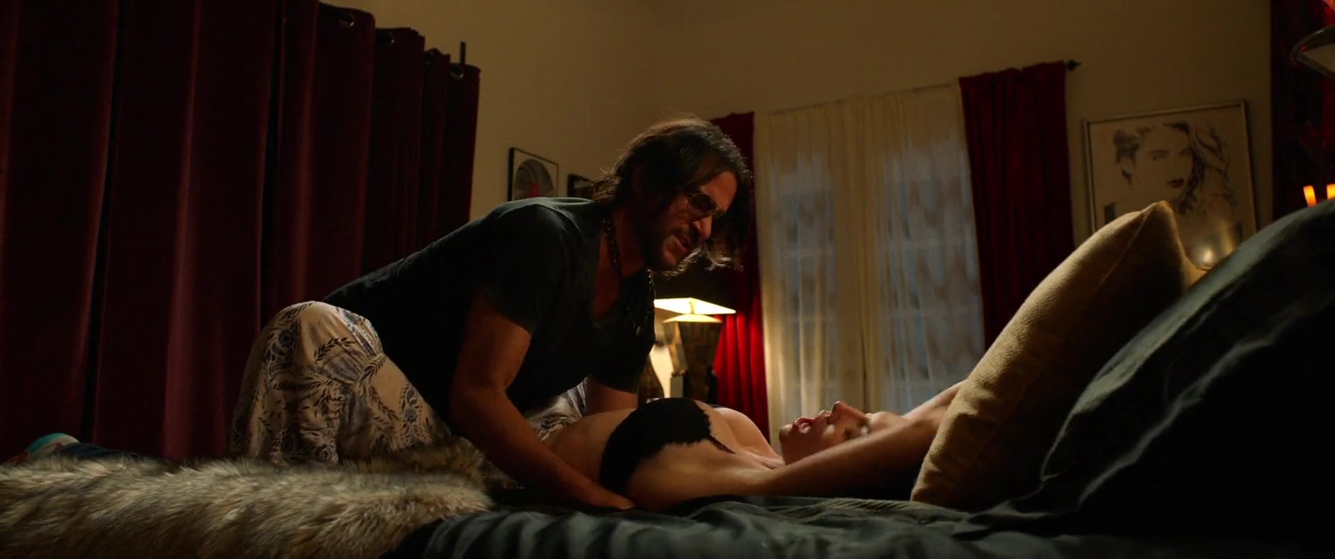 Whitney Cummings Nude Scene in Studio 666 (2022) – Exclusive Photos & Video