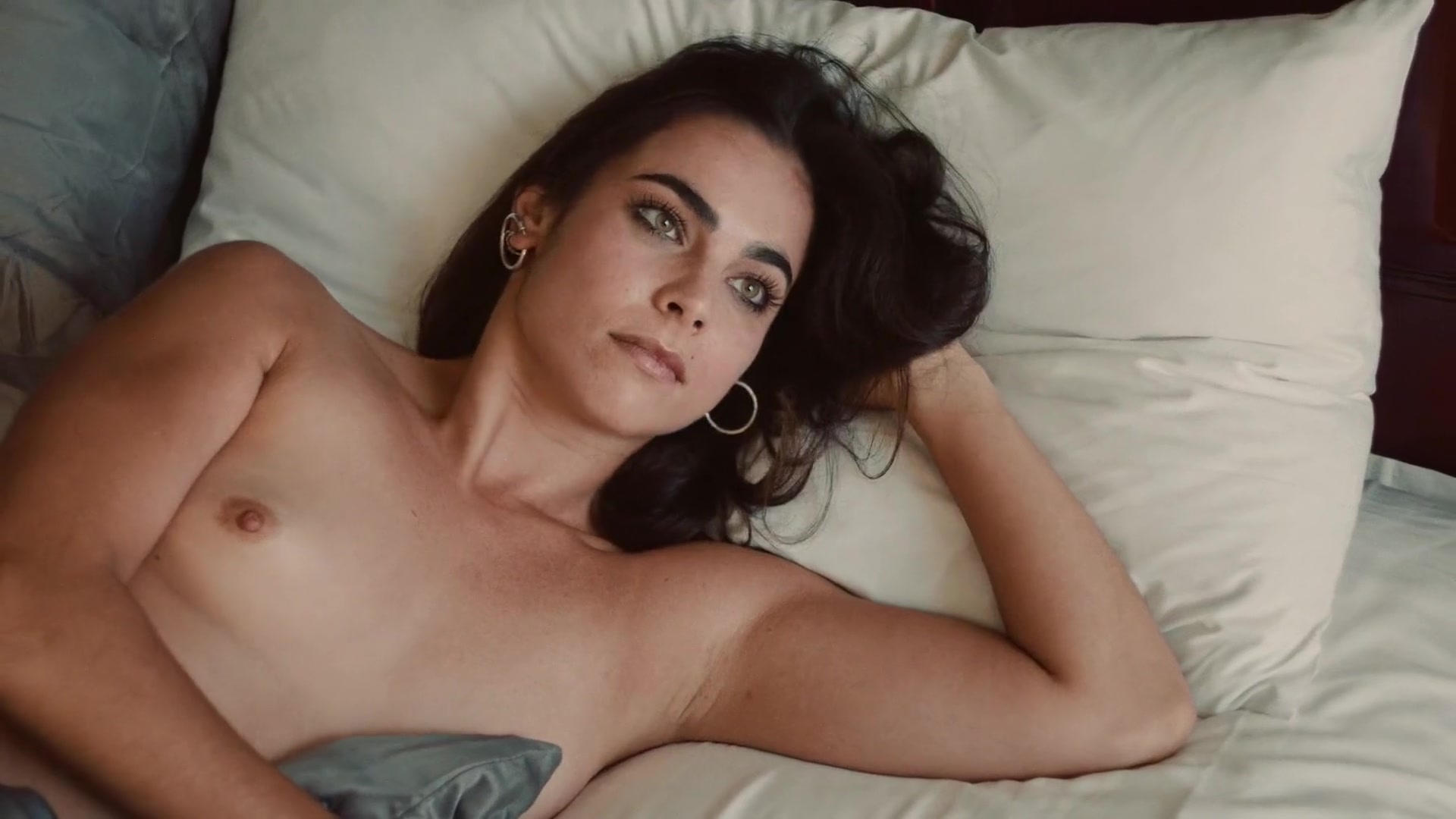 Isabela Valadeiro, Beatriz Godinho & Rita Loureiro in “Until Life Do Us Part” (Até Que a Vida Nos Separe) S01E01, E04, E08 (2022) – Cast Highlights & Episode Guide