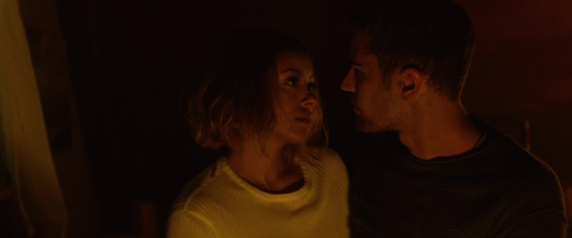 Kat Graham Nude Scene in “How It Ends” (2018) – Exclusive Photos & Clips