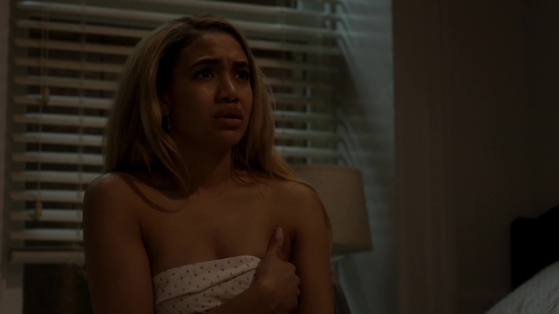 Paige Hurd Nude Scene in Power Book II: Ghost S02E03 (2021) – Alanna Smith Uncensored Video