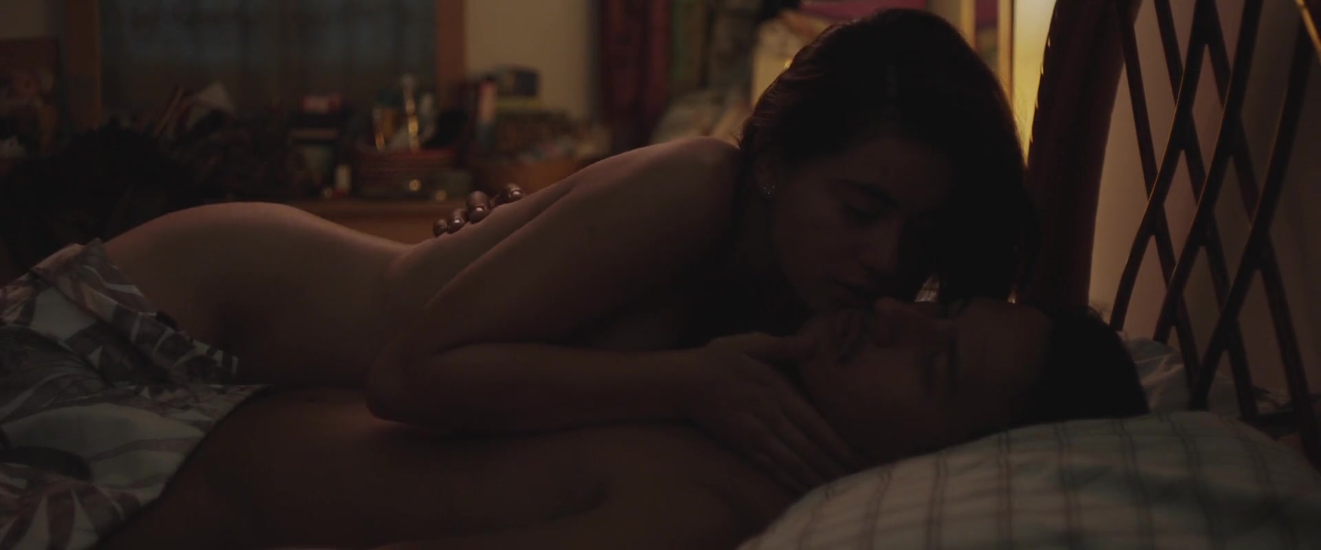 Paulina Gaitan Nude Scene in Territorio (2020) – Exclusive Videos & Photos