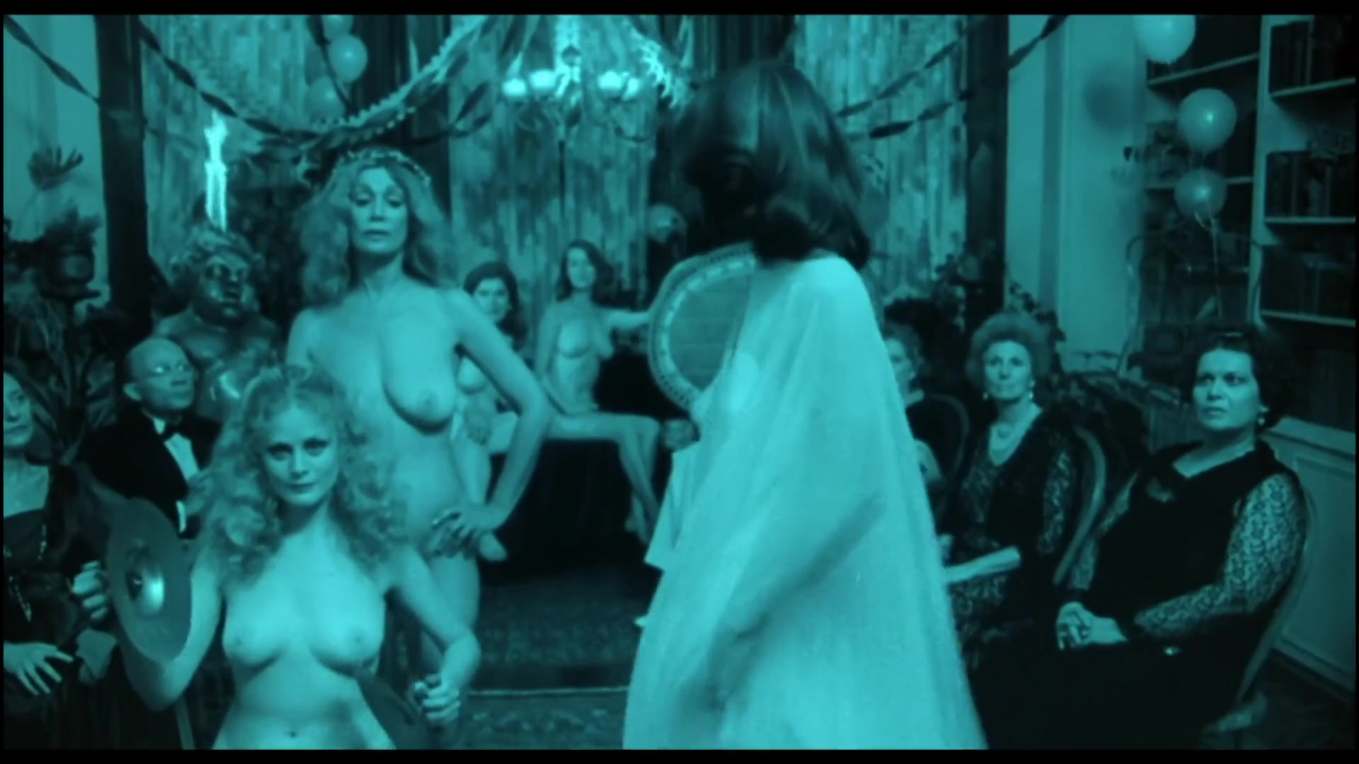 Beverly D’Angelo Nude Movie Scenes Compilation – Uncensored Hot Body & Sex Scene Highlights