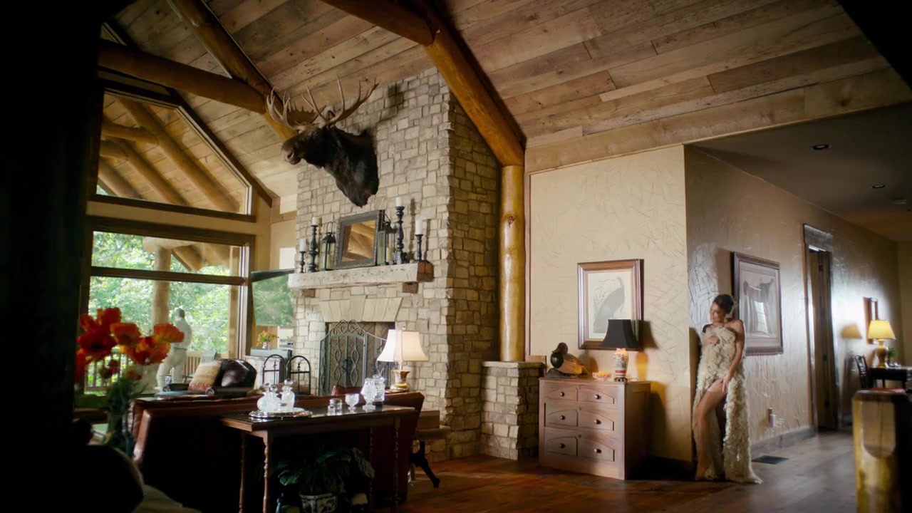 Watch Nathalie Kelley Sexy Scenes – Dynasty Season 1 Episode 4 (2017) TV Show Highlights Online