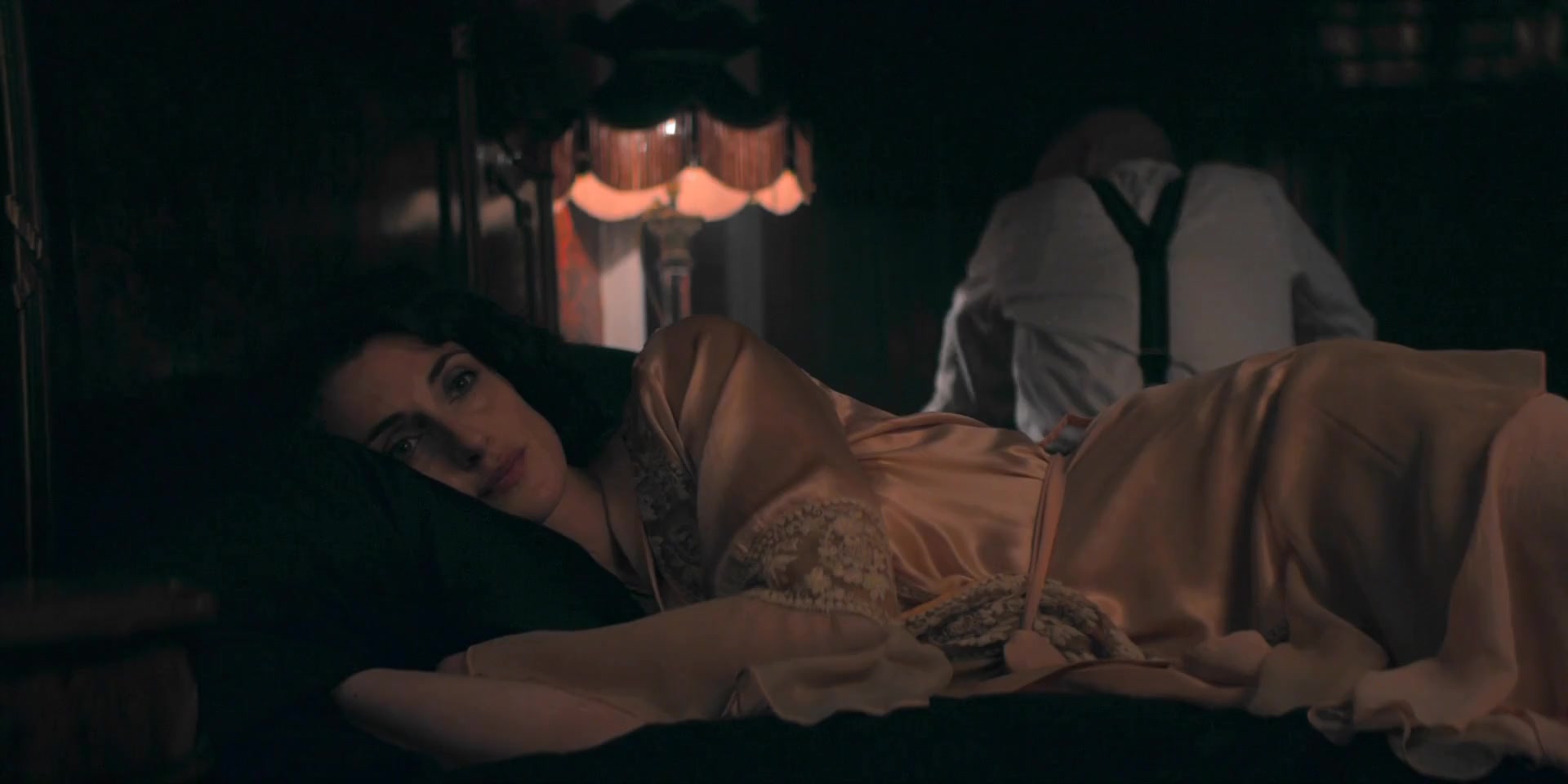 Natasha O’Keeffe Nude Scenes in Peaky Blinders Season 5 (2018) – Uncensored Movie Star Sex Clips