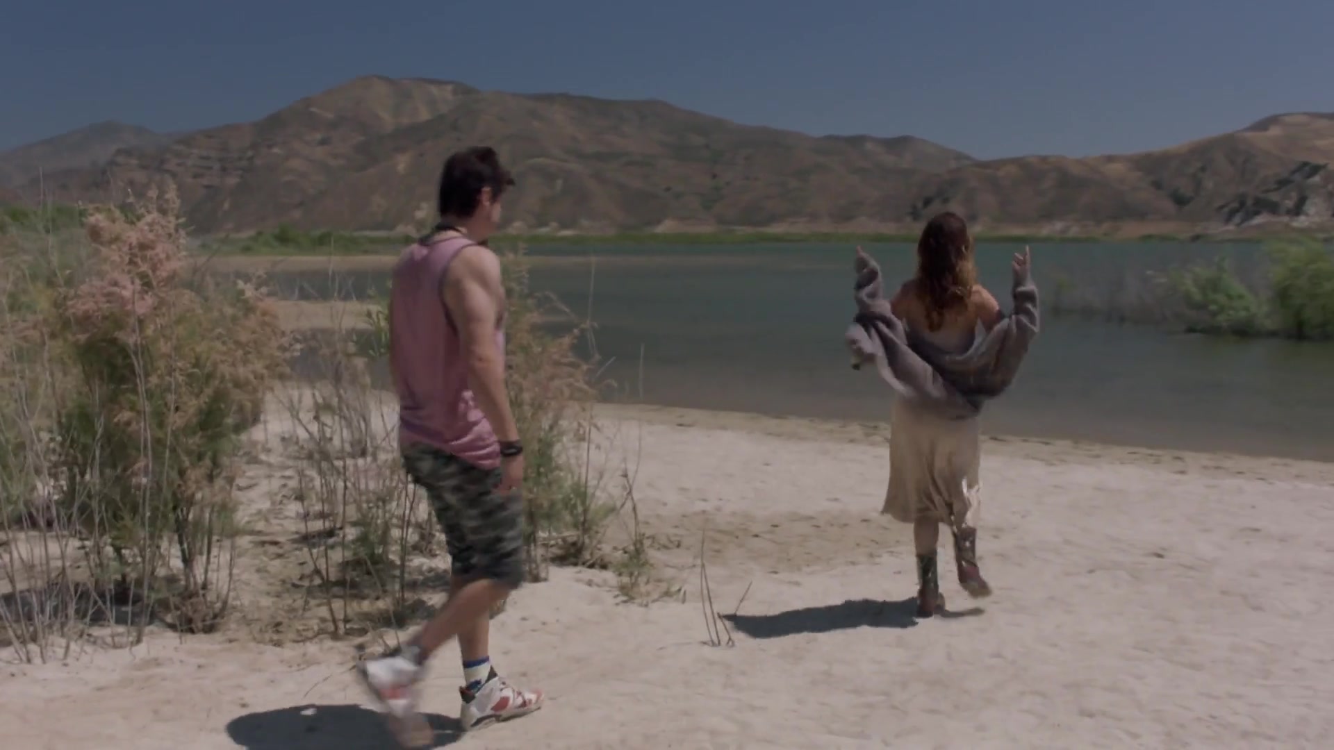 Juliette Lewis Nude Scene in Camping S01E01 (2018): Real Sex in Mainstream Cinema