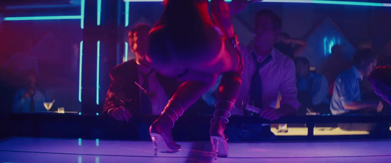 Katarina Cas Nude Scene in The Wolf of Wall Street (2013) – Romantic Sex Scene Highlights