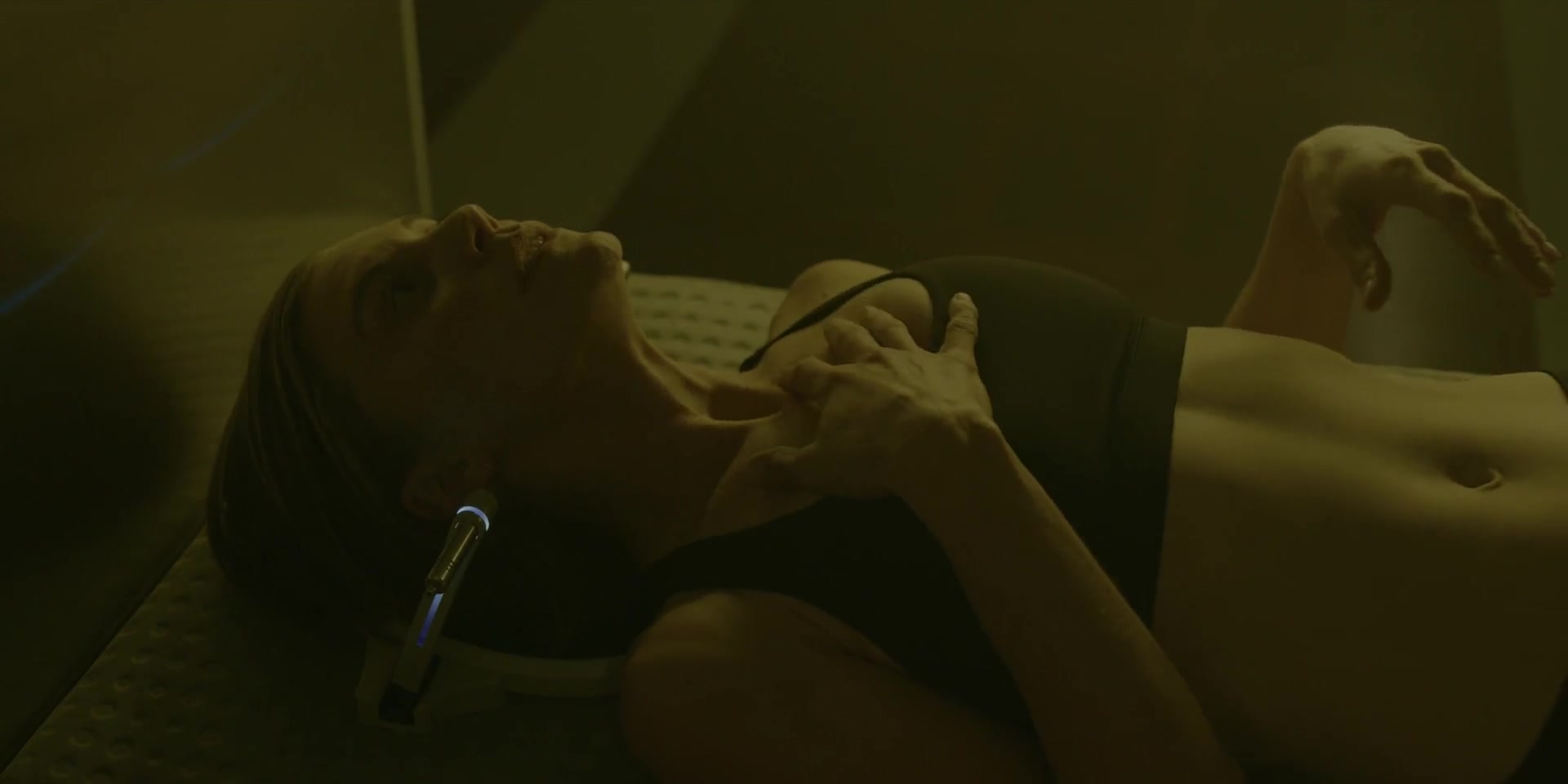 Katee Sackhoff Nude Scenes in Another Life S01E01 (2019) – Netflix Star’s Sex Scene Highlights