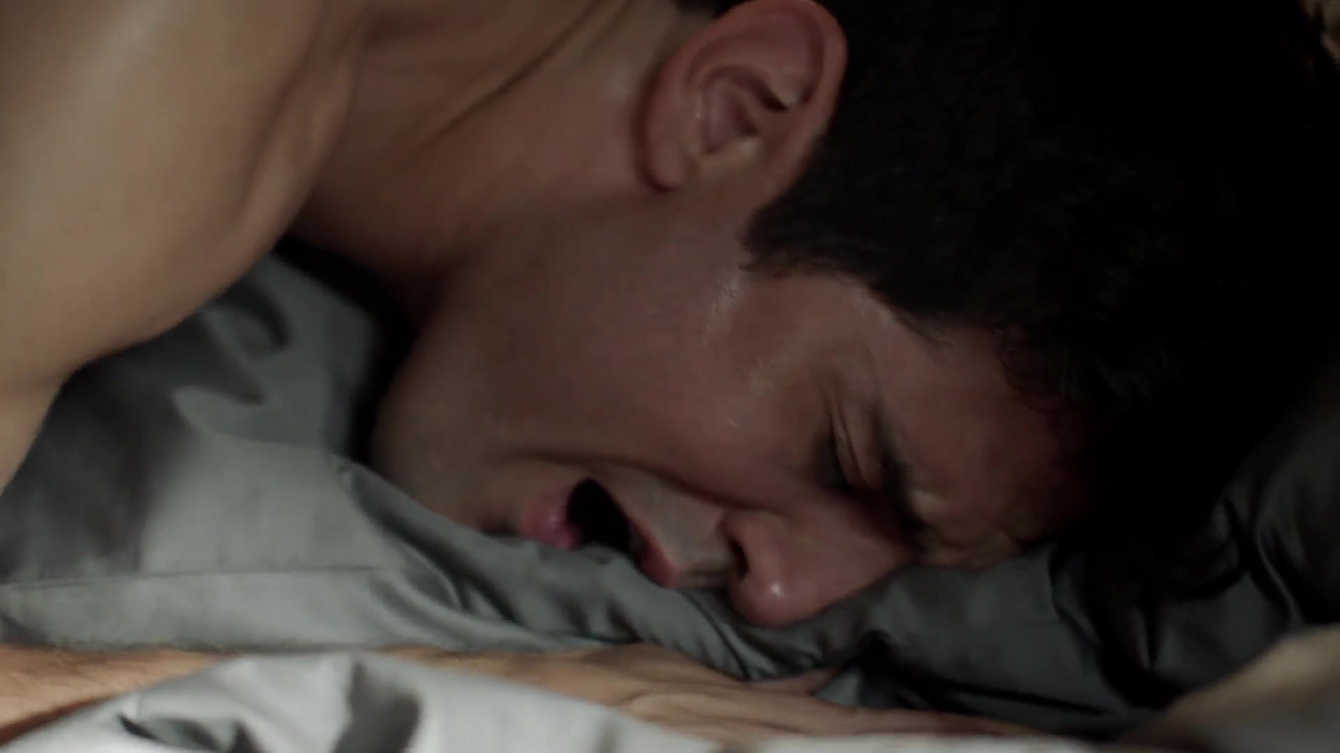 Melissa Barrera & Chelsea Rendon Unsimulated Nude Scenes in Vida S02E06 (2019) – Explicit Sex Scene Highlights